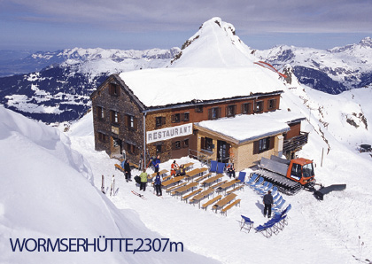 Wormser Hütte im Schigebiet Hochjoch im Montafon, Vorarlberg, Österreich